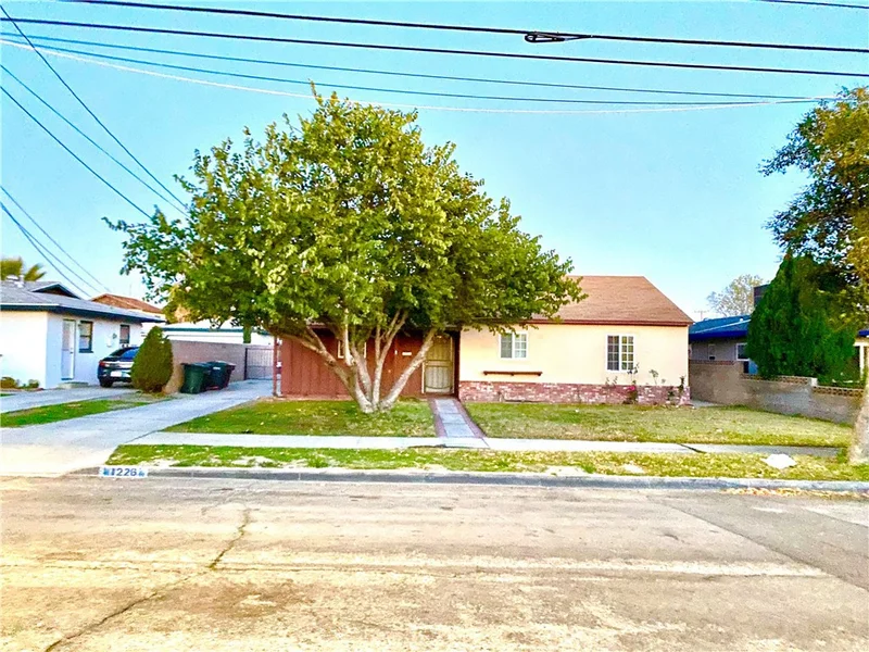 1226 Bordwell, Colton, CA 92324