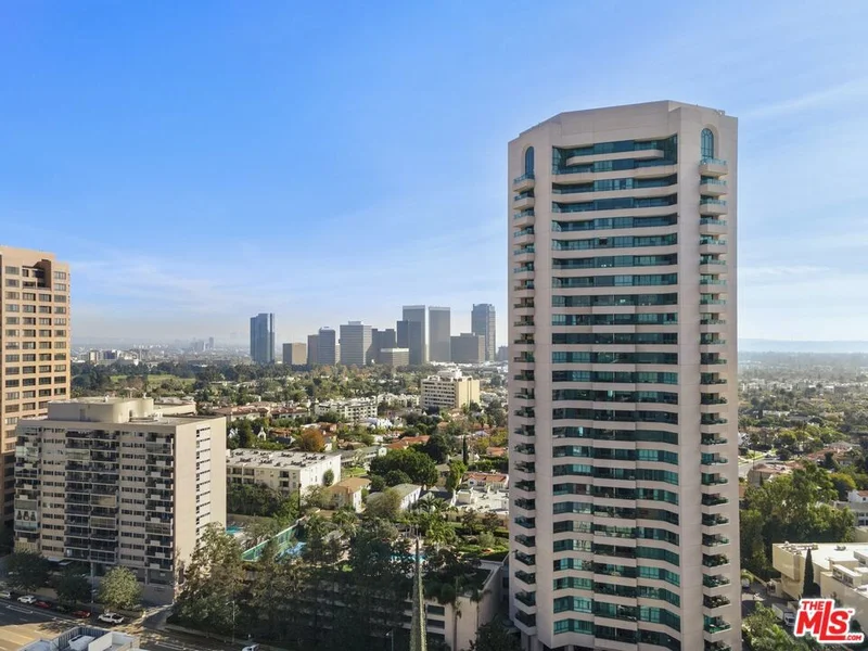 10490 Wilshire #1606, Los Angeles, CA 90024
