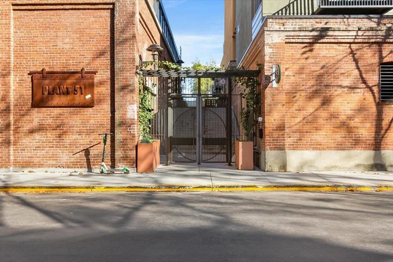 88 Bush #1106, San Jose, CA 95126