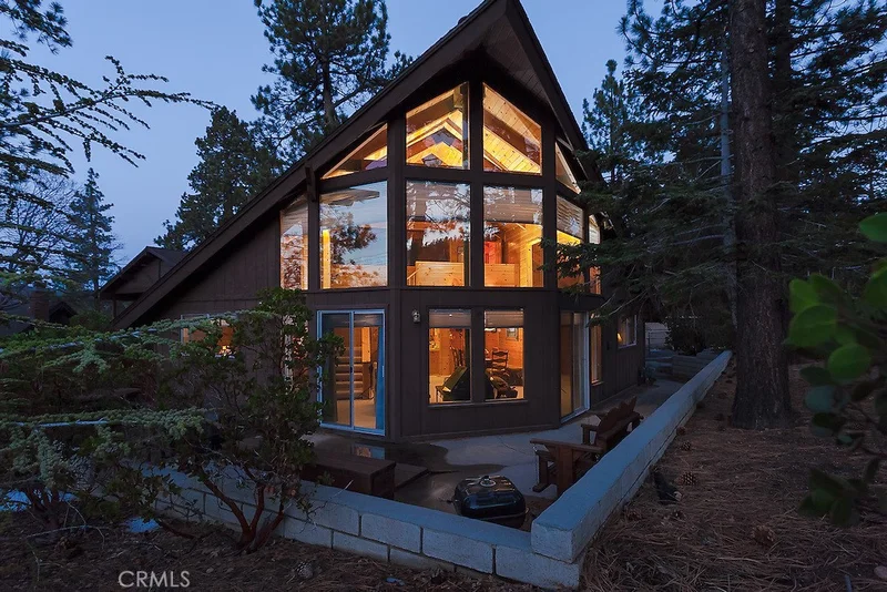41714 Switzerland, Big Bear, CA 92315