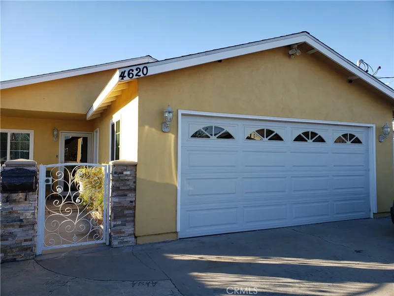 4620 Eugene, East Los Angeles, CA 90022