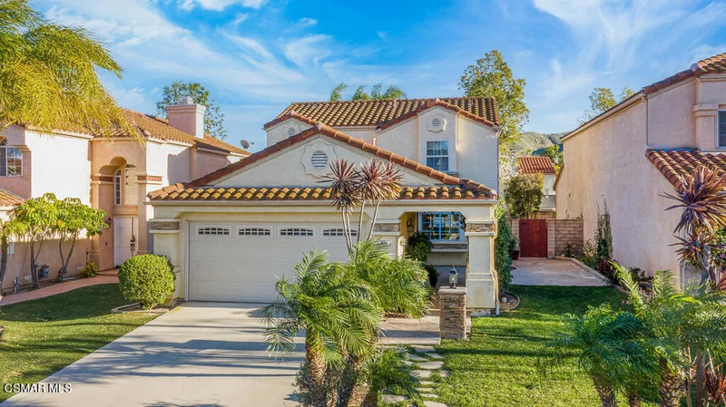 624 Sedgeworth, Simi Valley, CA 93065