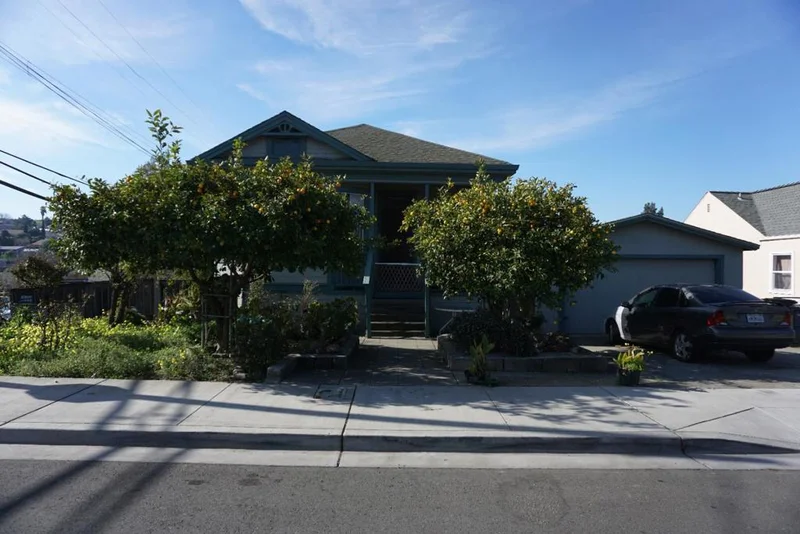 561 Grant, Vallejo, CA 94590