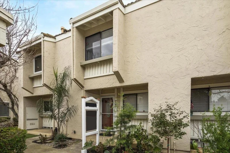 260 Dunne #13, Morgan Hill, CA 95037