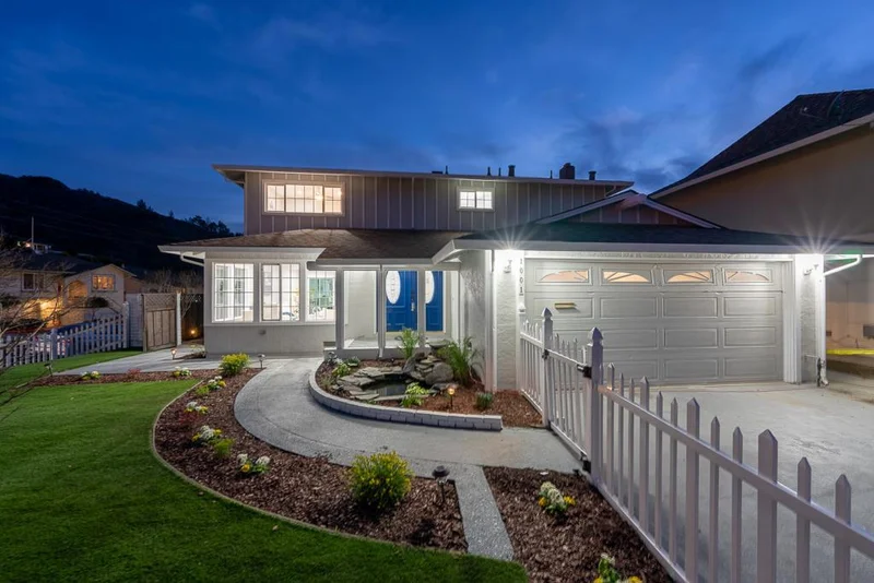 1001 Everglades, Pacifica, CA 94044