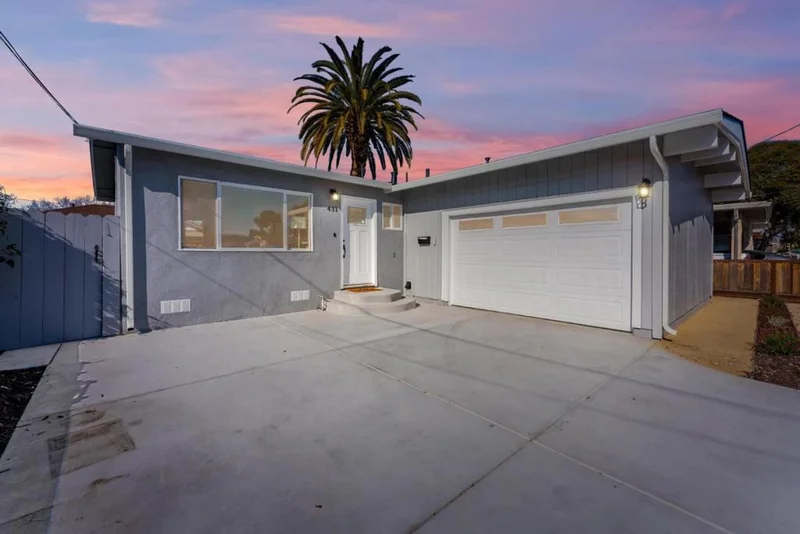 431 Larkspur, East Palo Alto, CA 94303
