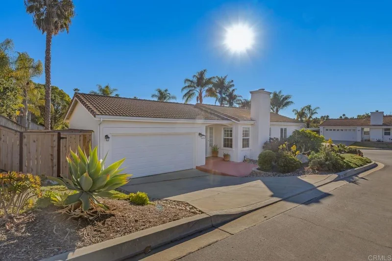 2241 Dante Ter, Vista, CA 92084