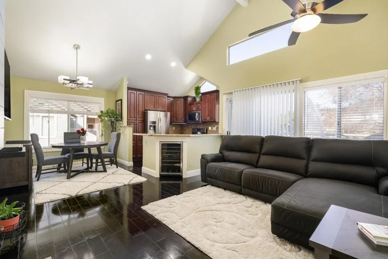 301 Boatswain, Hercules, CA 94547