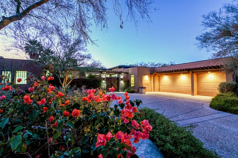 1126 Lake Vista, Palm Desert, CA 92260