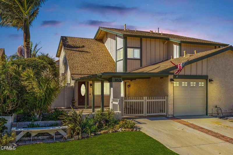 853 Green Lawn, Camarillo, CA 93010