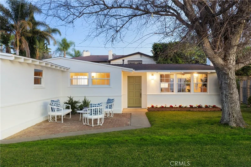 2584 Willo, Costa Mesa, CA 92627