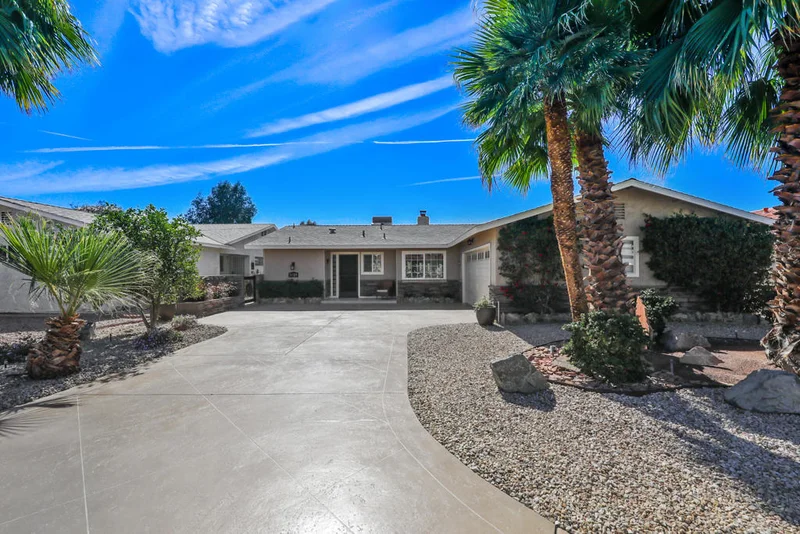 76725 California, Palm Desert, CA 92211