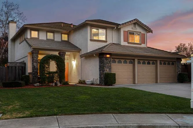420 Via Largo, Morgan Hill, CA 95037