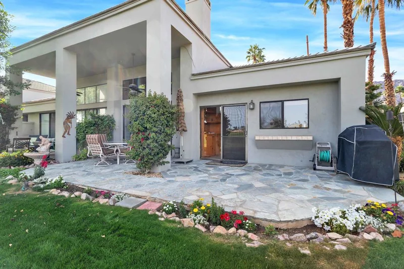 54860 Oak Tree ##A32, La Quinta, CA 92253