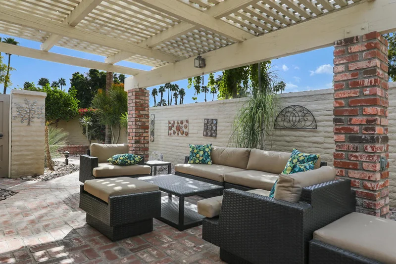117 Lookout, Palm Desert, CA 92211