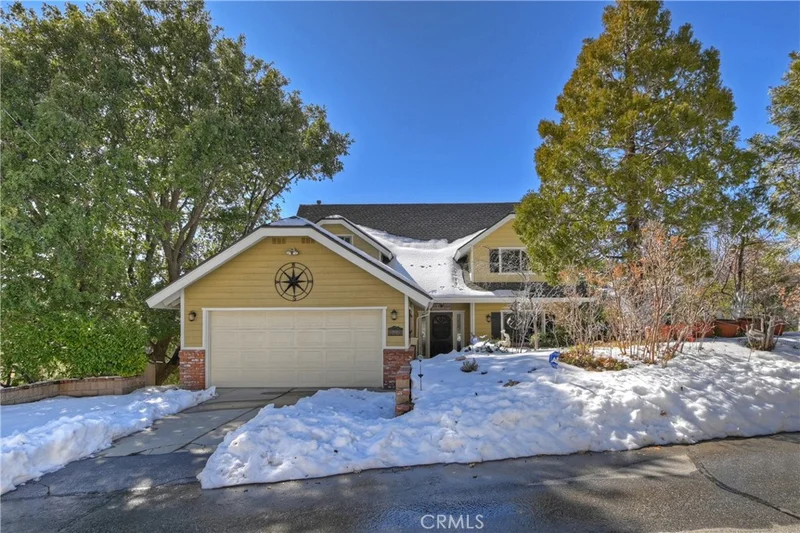 1006 Sandalwood, Lake Arrowhead, CA 92352