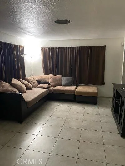 905 2nd, Barstow, CA 92311