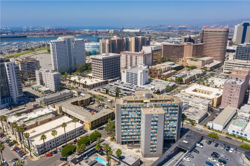 100 Atlantic #308, Long Beach, CA 90802
