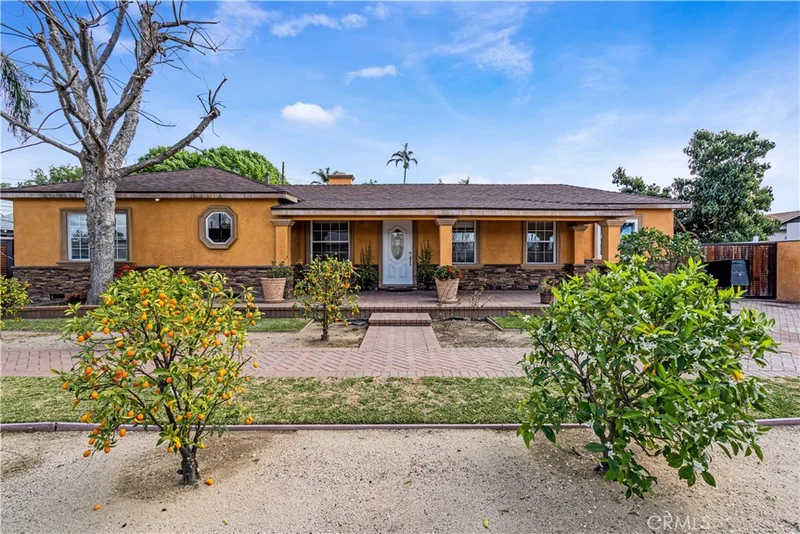 119 Little Main, Orange, CA 92868