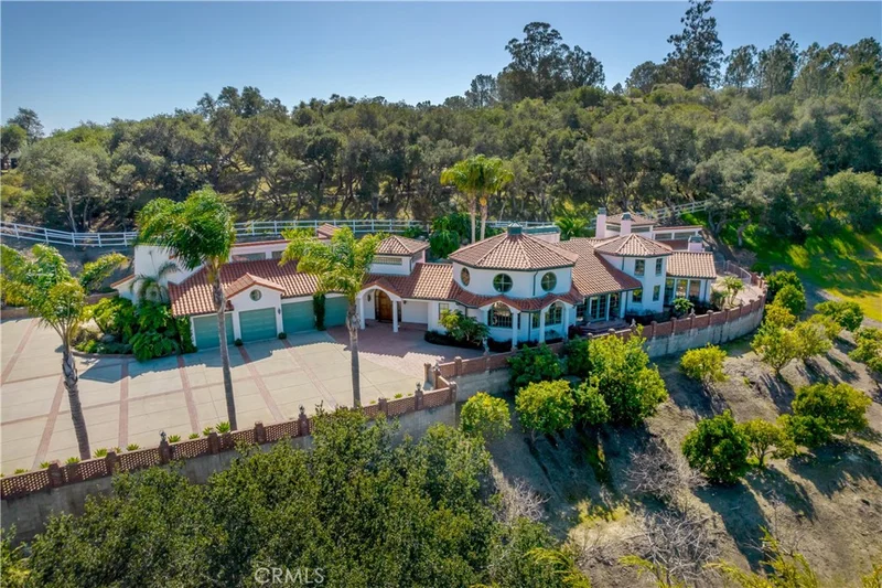 909 High View Dr, Arroyo Grande, CA 93420