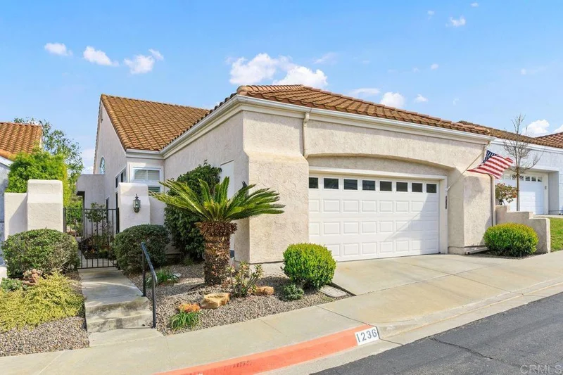 1236 Via San Jacinto, San Marcos, CA 92078