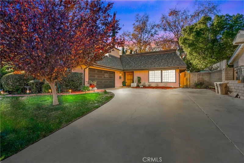 25617 Avenida Jolita, Valencia, CA 91355