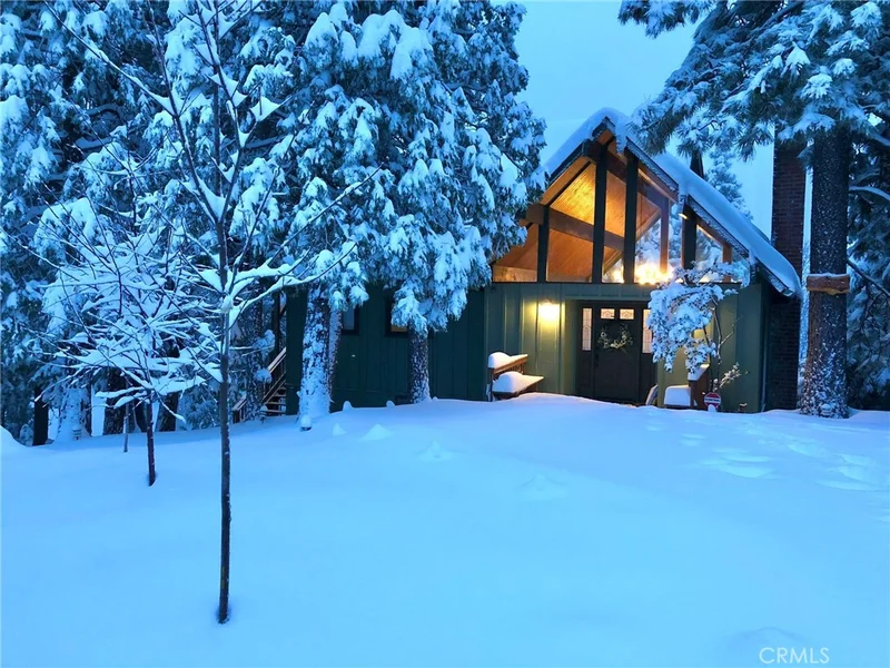 114 Golf Course, Lake Arrowhead, CA 92352