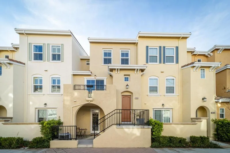 1866 Hillebrant, Santa Clara, CA 95050