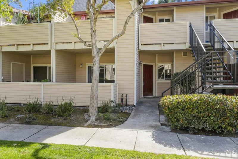 1036 Cedar Gables, San Jose, CA 95118