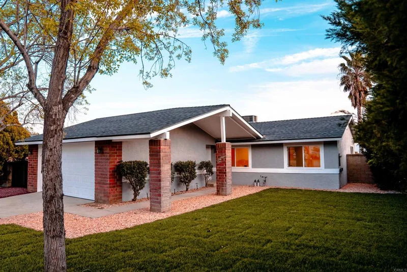 10025 Orange, Alta Loma, CA 91737