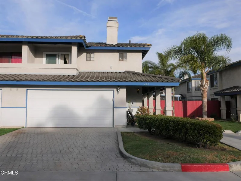 425 Canterbury, Oxnard, CA 93033