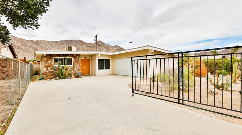 51309 Avenida Herrera, La Quinta, CA 92253