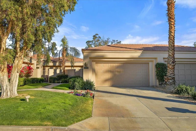 54446 Oak Tree #A114, La Quinta, CA 92253