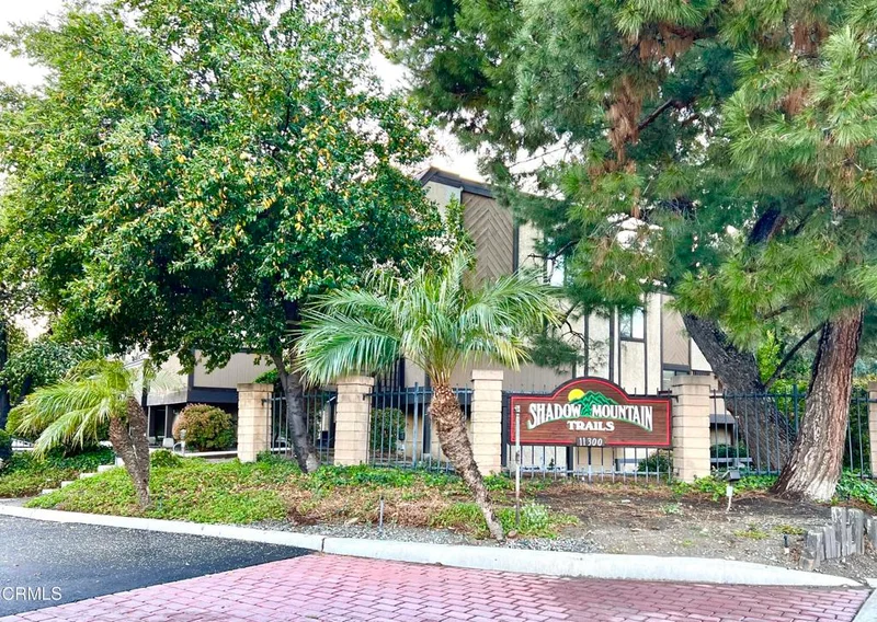 11300 Foothill Boulevard 23, Sylmar, CA 91342