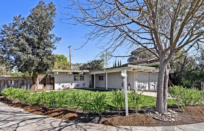 796 Maplewood, Palo Alto, CA 94303