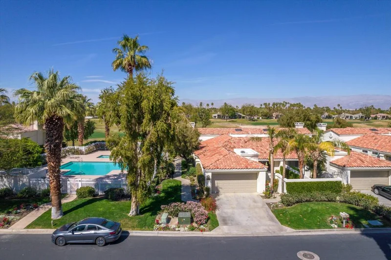 54725 Inverness, La Quinta, CA 92253
