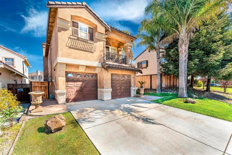 1049 Twin Creeks, Salinas, CA 93905
