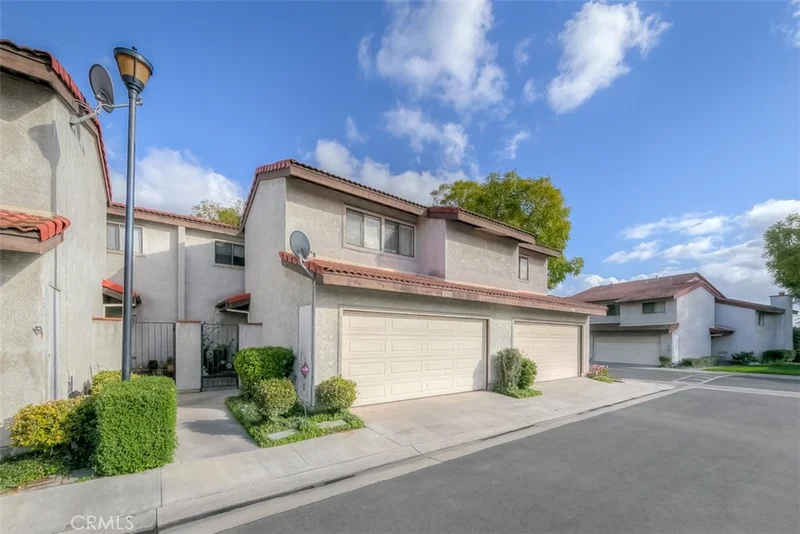 11820 Los Alisos, Norwalk, CA 90650