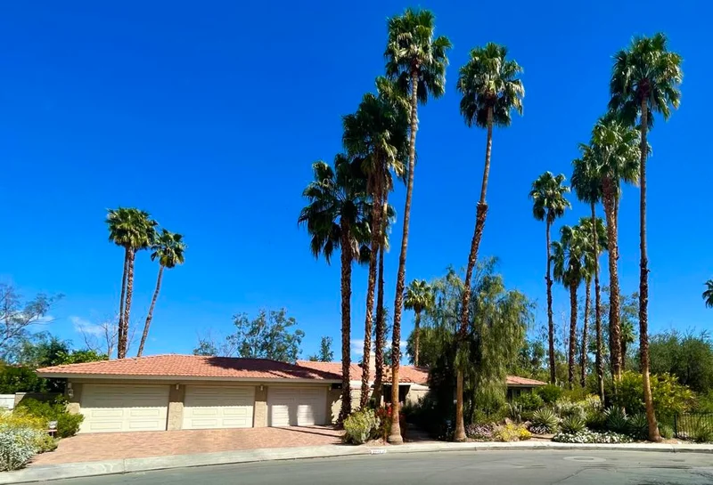 2996 Alta Loma, Palm Springs, CA 92264