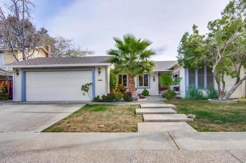 10158 Myer, Cupertino, CA 95014