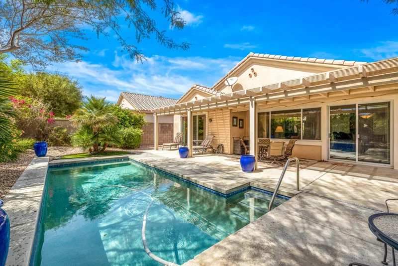 78237 Vinewood, Palm Desert, CA 92211