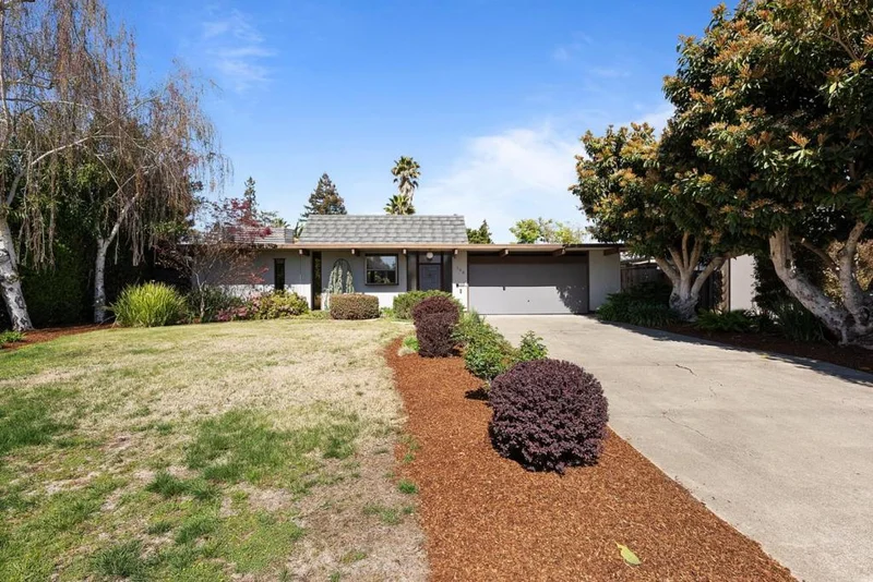 869 Cumberland, Sunnyvale, CA 94087