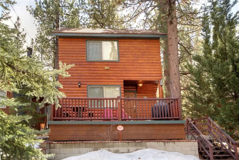 1136 Vine, Big Bear City, CA 92315