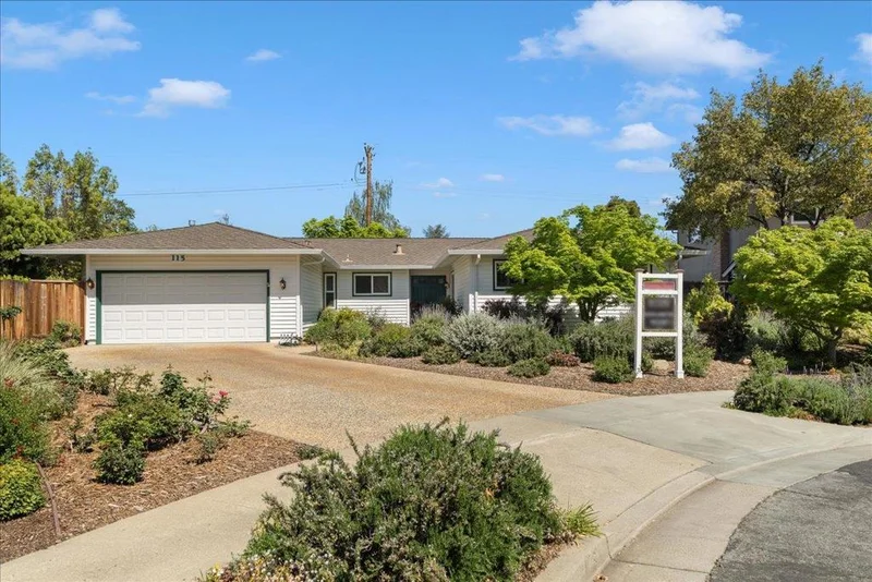 115 Calfhill, Los Gatos, CA 95032