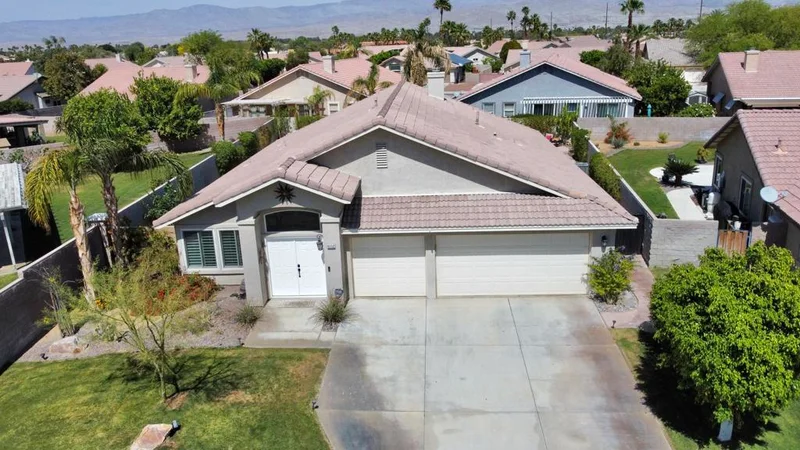 45150 Birchcrest, La Quinta, CA 92253