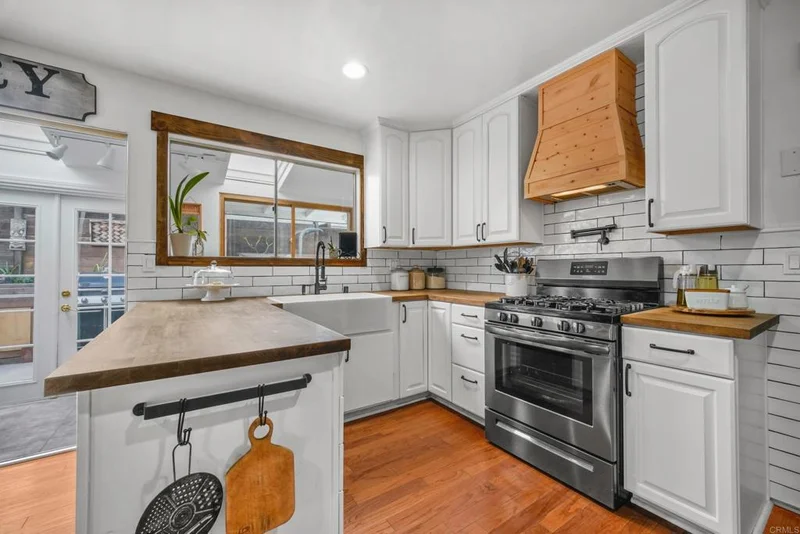 1872 Loyola Crt, Chula Vista, CA 91913