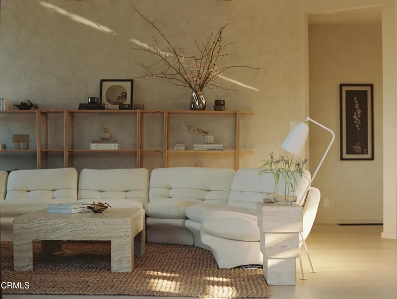 4115 Palmero, Los Angeles, CA 90065