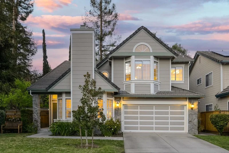 301 Tadley, Redwood City, CA 94061
