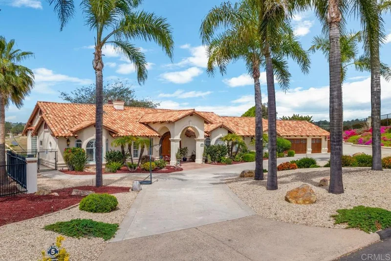 4249 Fallsbrae, Fallbrook, CA 92028