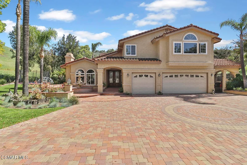 269 Goldenwood, Simi Valley, CA 93065